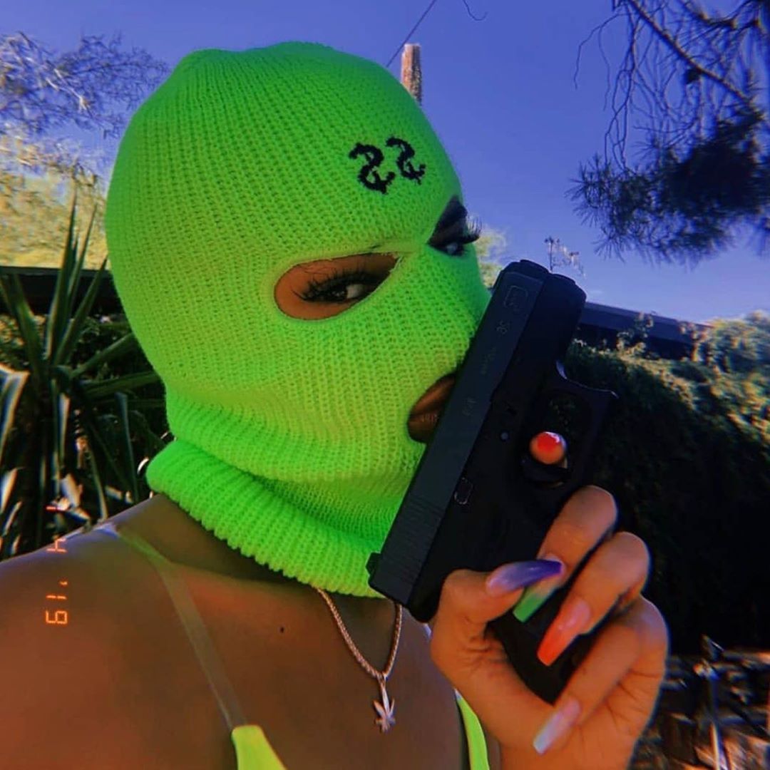 Featured image of post Baddie Ski Mask Aesthetic Wallpaper Green